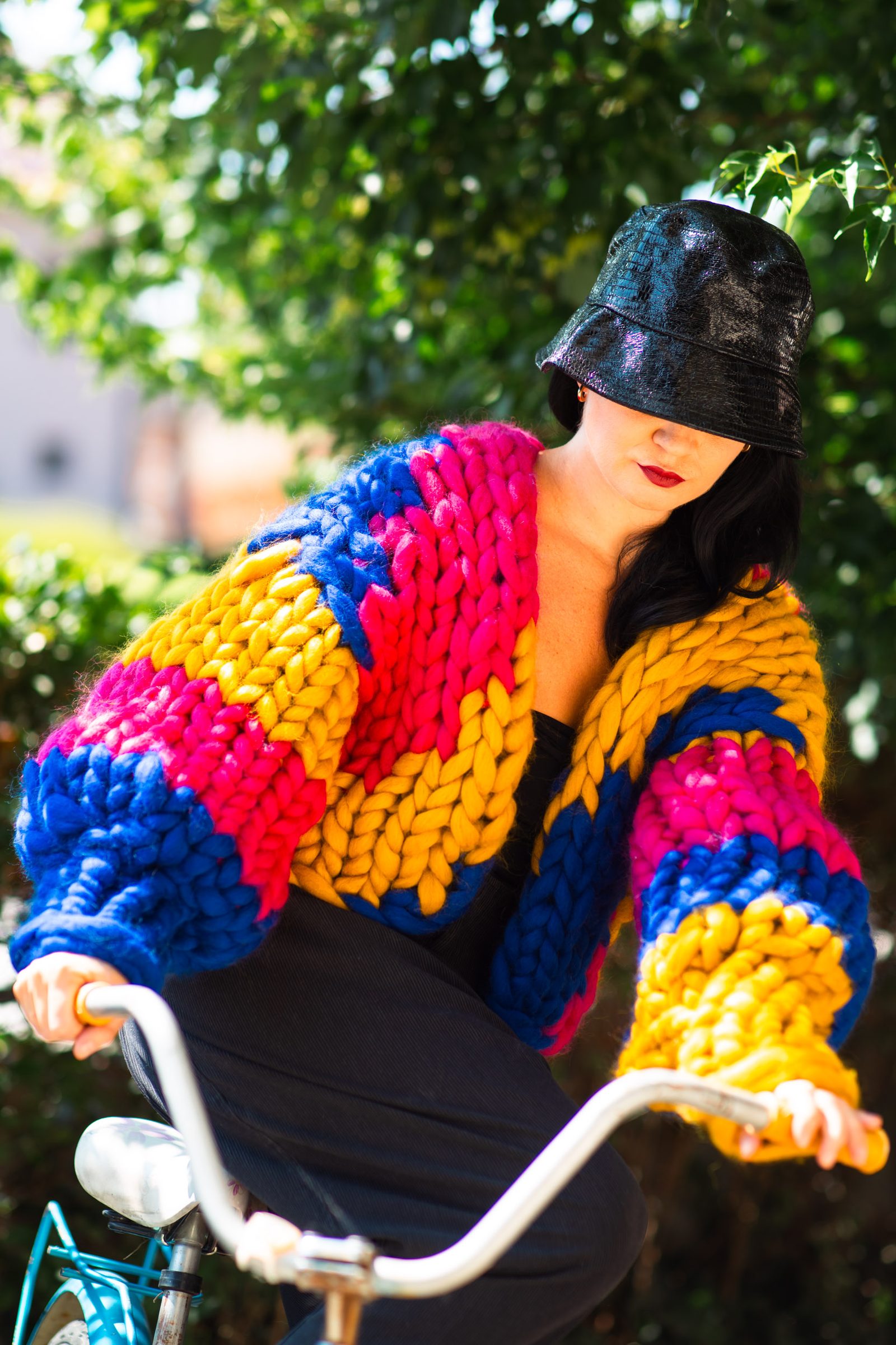 Runica Bold Knit Cardigan – 4